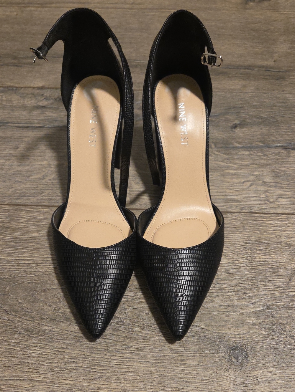 Nine West Black Textured Pointed-Toe Heels